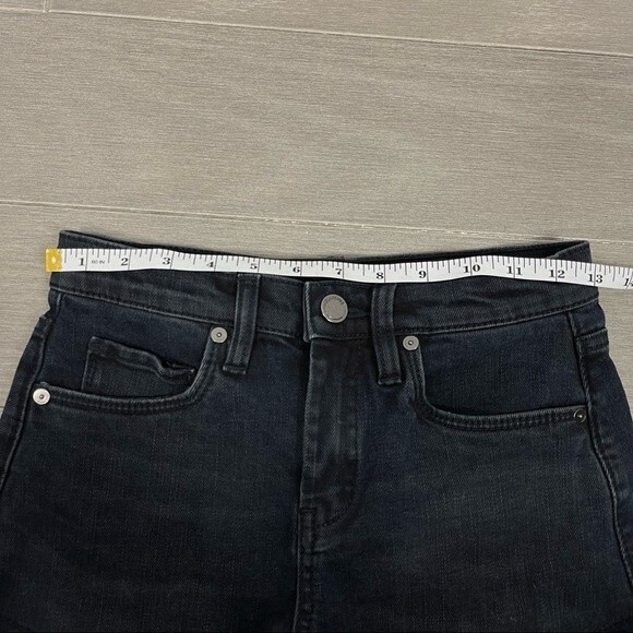 BLANK NYC Lenox High Rise Waisted Fringe Hem Denim Jean Boho Shorts in Vixen 24 - Picture 14 of 16